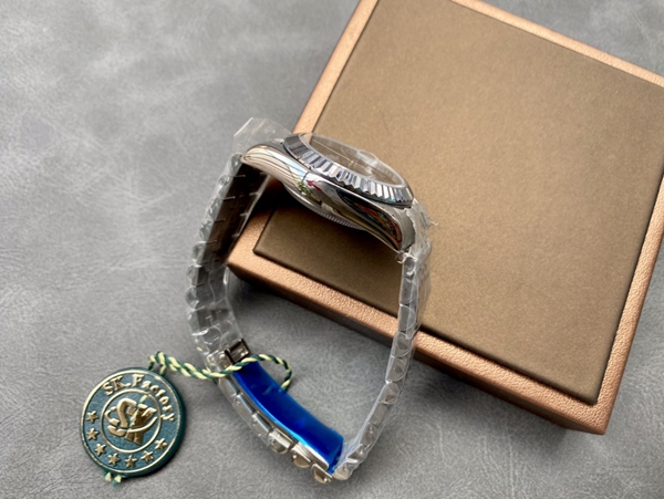 激安ロレックス内部構造